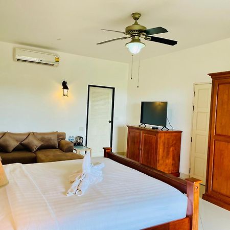 Boomerang Village Resort Kata Dış mekan fotoğraf